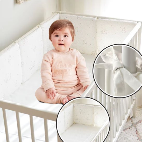 Tour de lit bébé